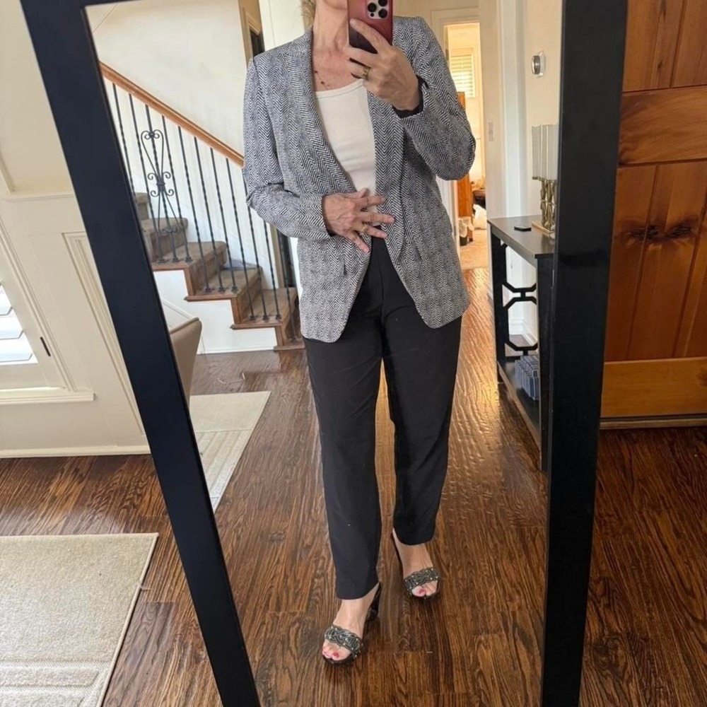 White House Black Market Herringbone Tweed Blazer | Black & Ivory | Size 8‎